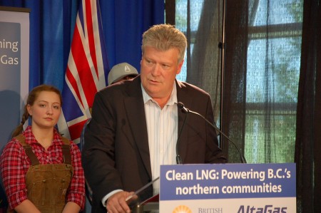 Minister convinced LNG boom still going to happen